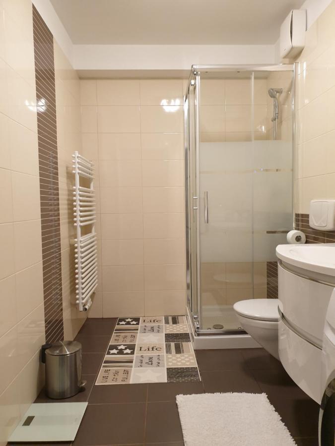 Apartment Val Koper Eksteriør billede